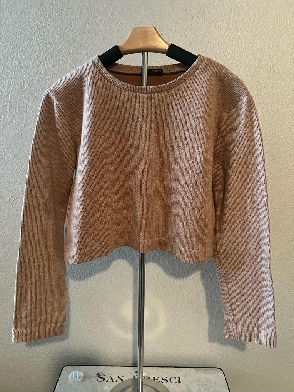 Zara Taupe Cropped Crewneck Sweater size Medium